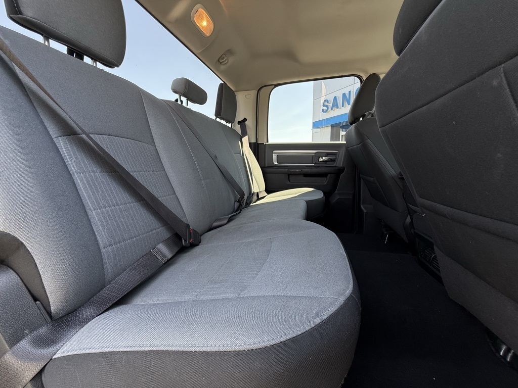 2021 Ram 1500 Classic SLT photo 20