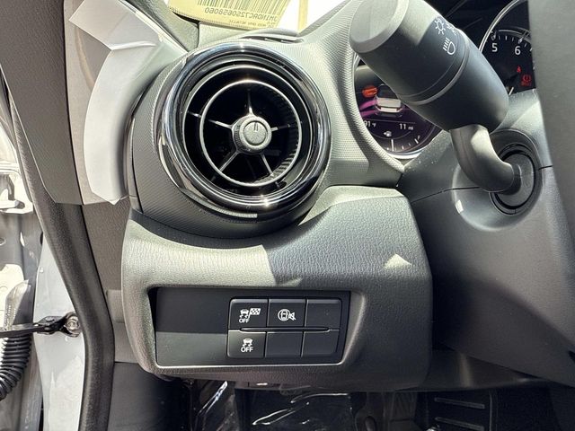 2025 Mazda MX-5 Miata Miata photo 26