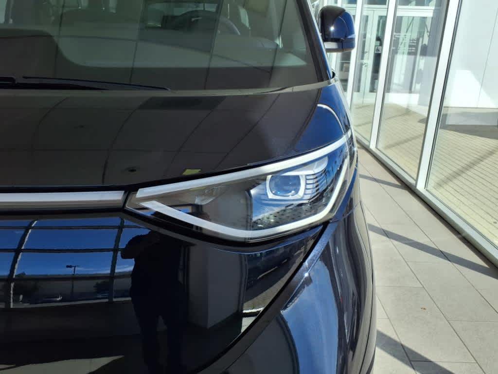 2025 Volkswagen ID. Buzz Pro S photo 3
