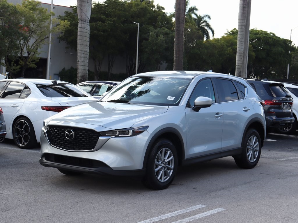 2023 Mazda CX-5 S Select Package's photo