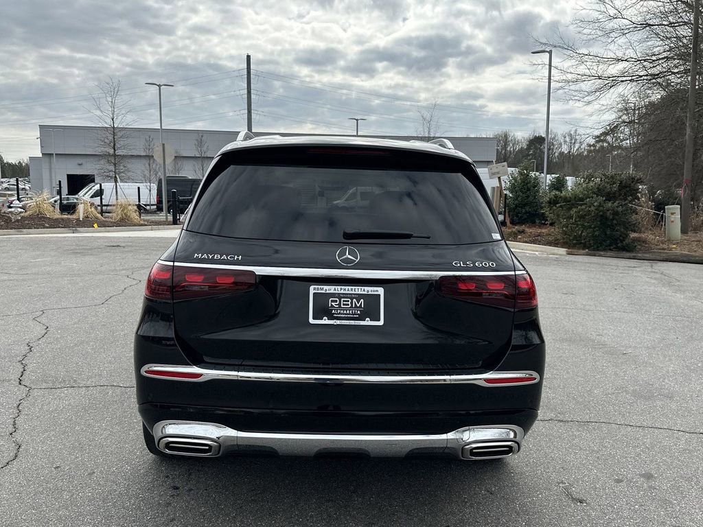 2025 Mercedes Benz GLS Maybach 600 4MATIC photo 7