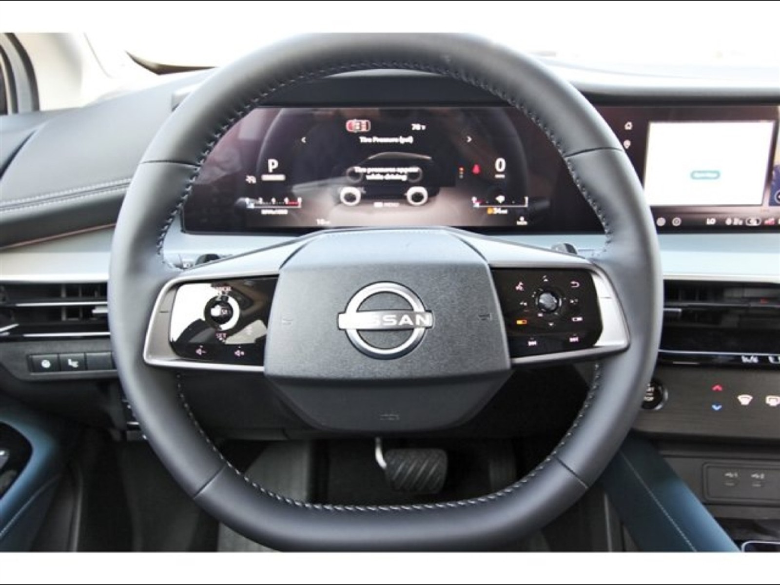 2026 Nissan Murano Platinum Black at Robbins Nissan