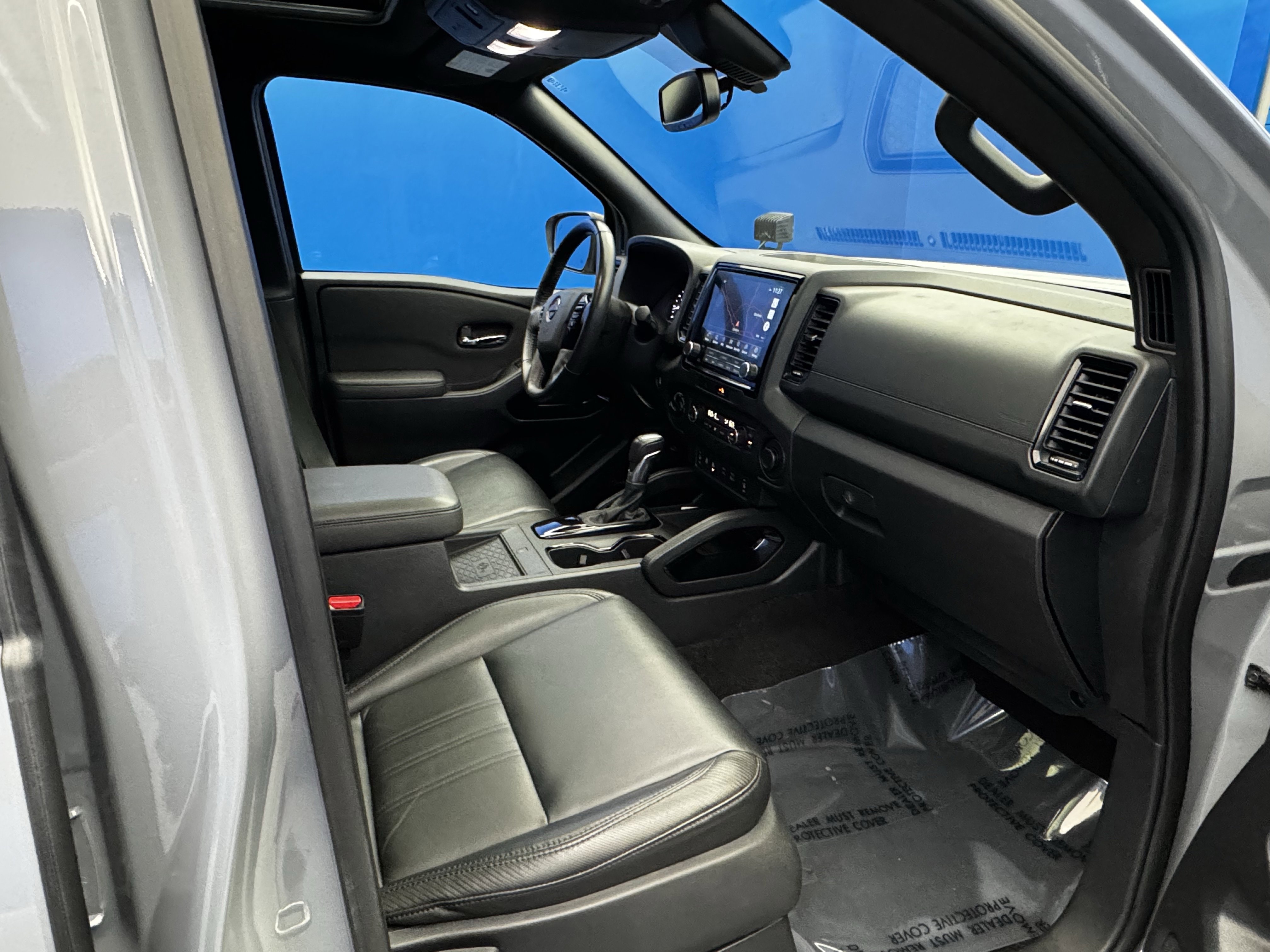 2022 Nissan Frontier PRO-4X photo 4
