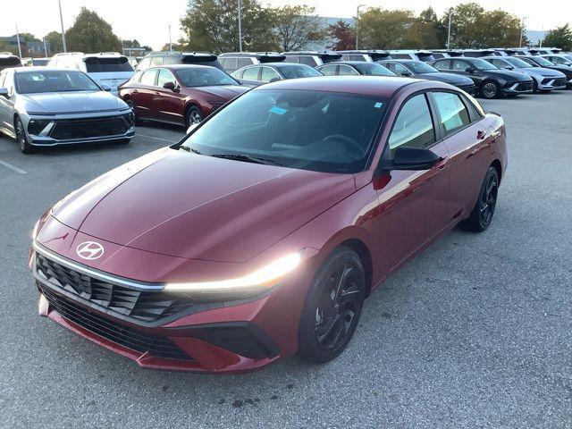 2026 Hyundai Elantra SEL's photo