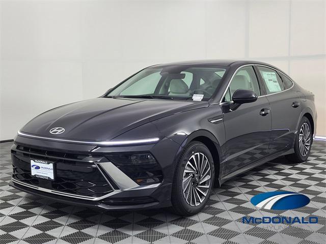 2025 Hyundai Sonata Hybrid SEL's photo