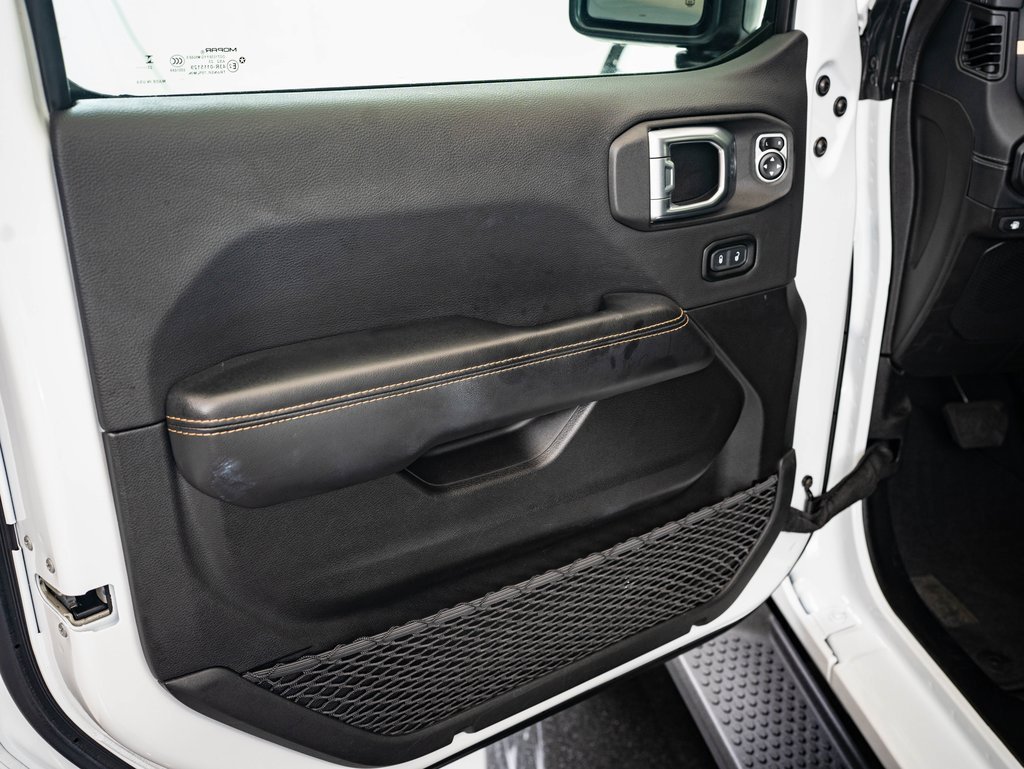 2024 Jeep Wrangler Sahara 4xe photo 21