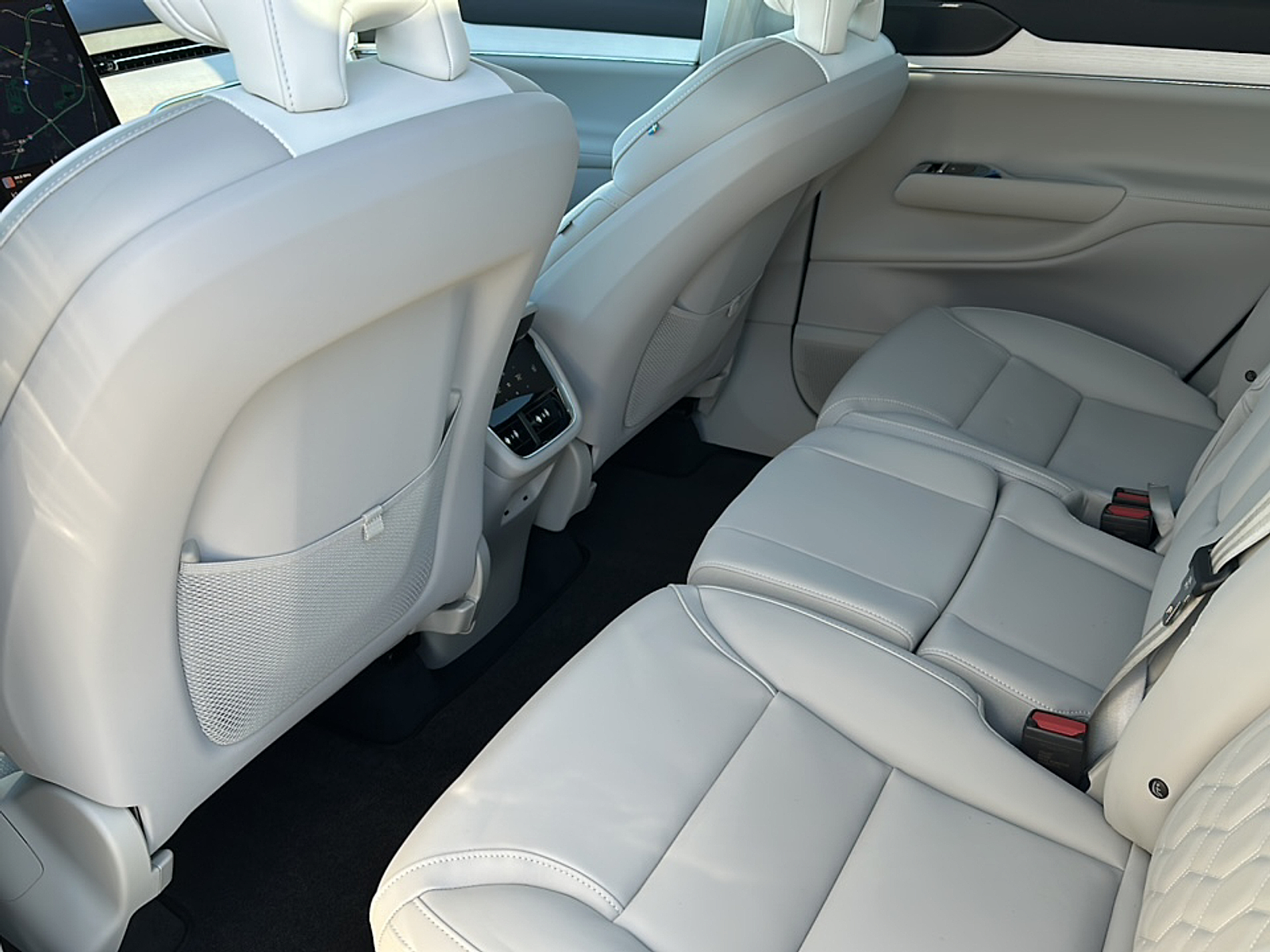 2025 Volvo EX90 Twin Motor Ultra photo 8