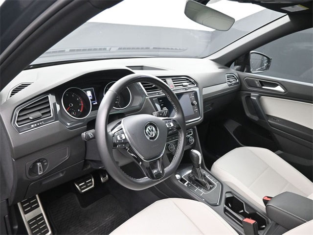 2021 Volkswagen Tiguan SE R-Line Black photo 24