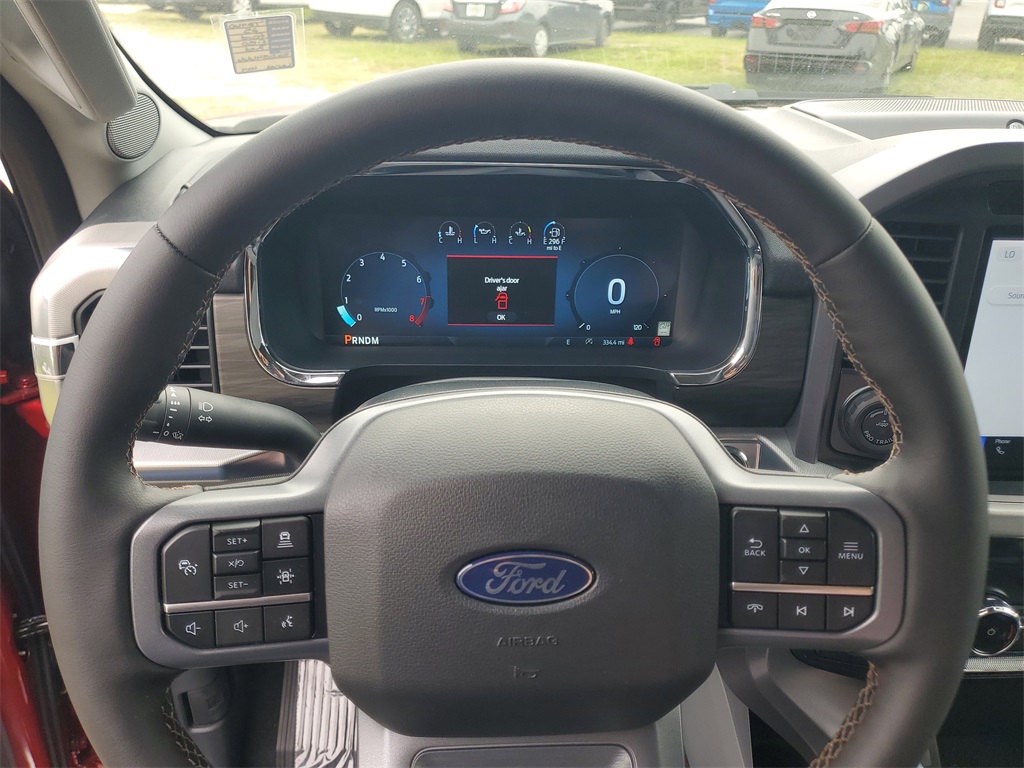 2025 Ford F-150 Lariat photo 13