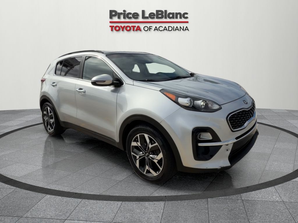 2022 Kia Sportage EX's photo