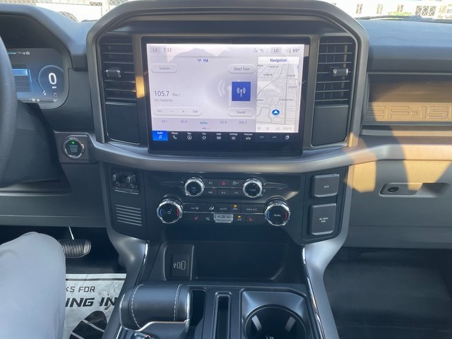 2025 Ford F-150 Lightning photo 25