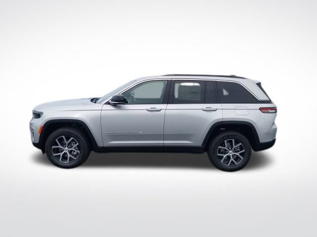 2025 Jeep Grand Cherokee Limited photo 15