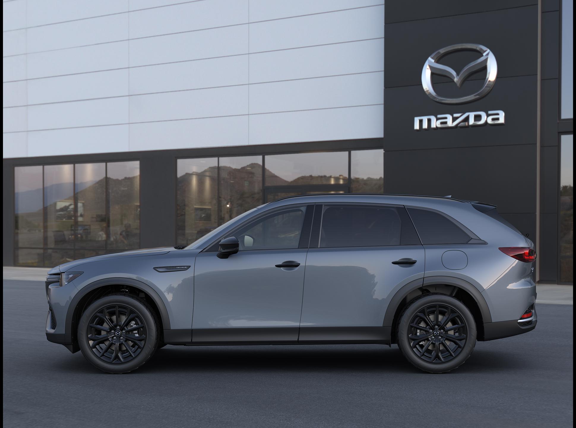 2026 Mazda CX-70 Premium Plus photo 3