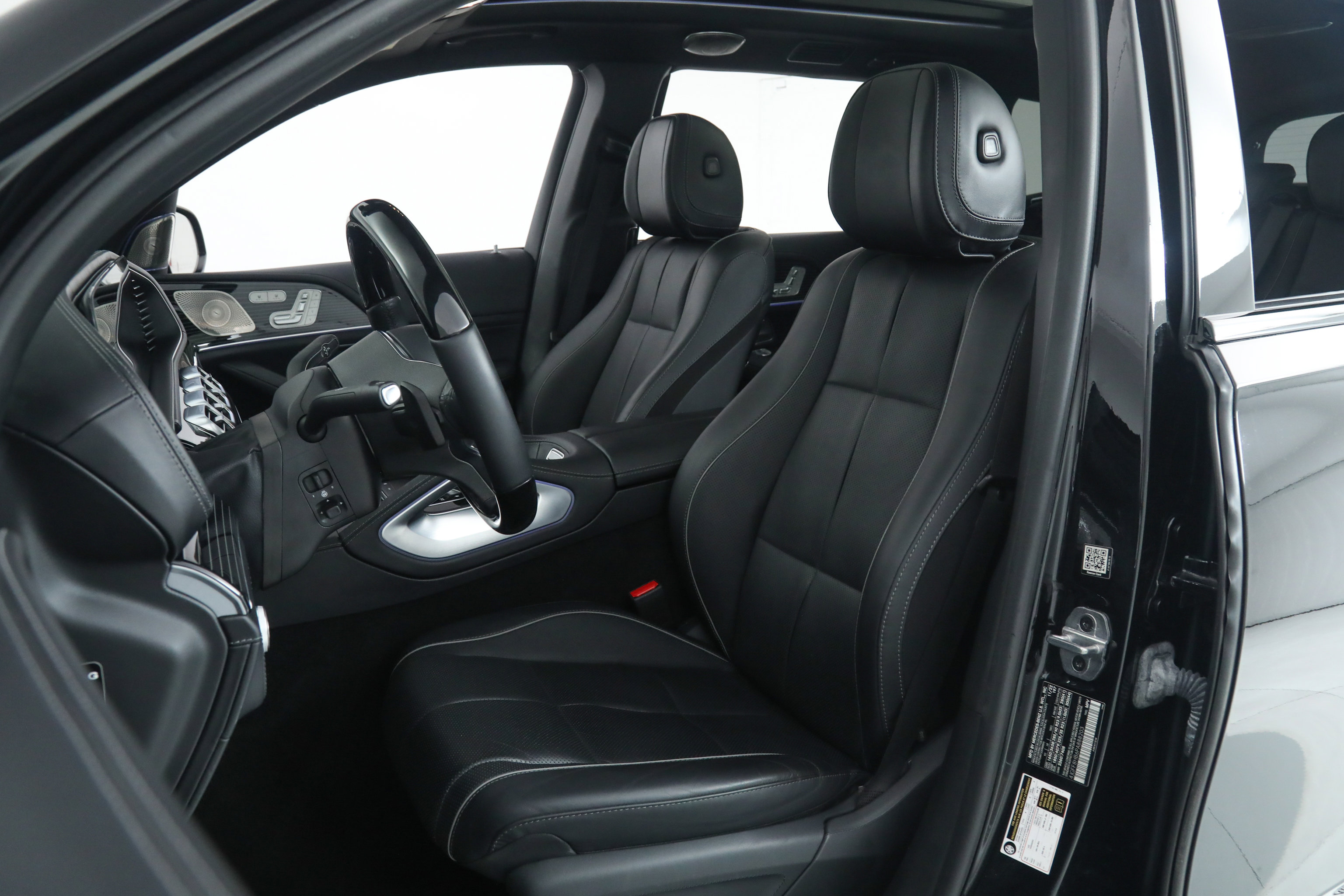 2023 Mercedes Benz GLS Maybach 600 4MATIC photo 24