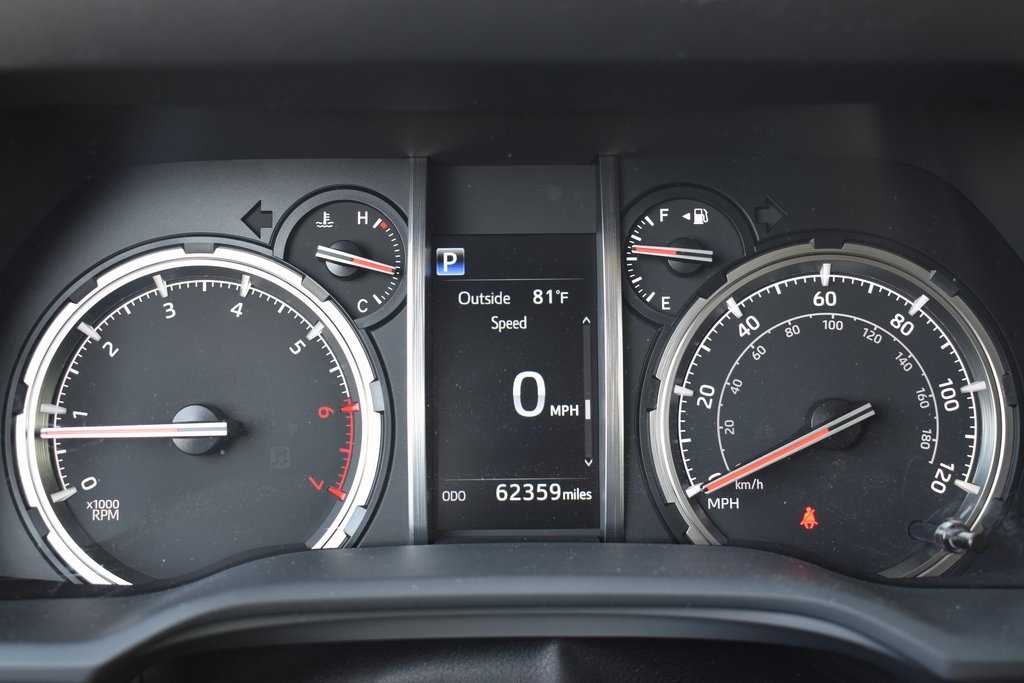 2020 Toyota 4Runner TRD Off-Road photo 11