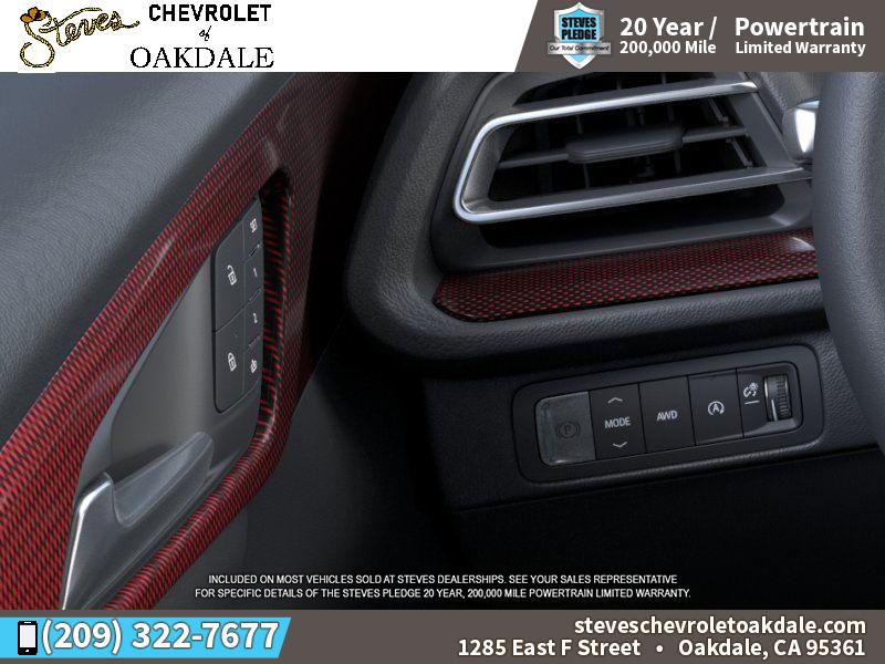 2025 Chevrolet Traverse RS photo 16
