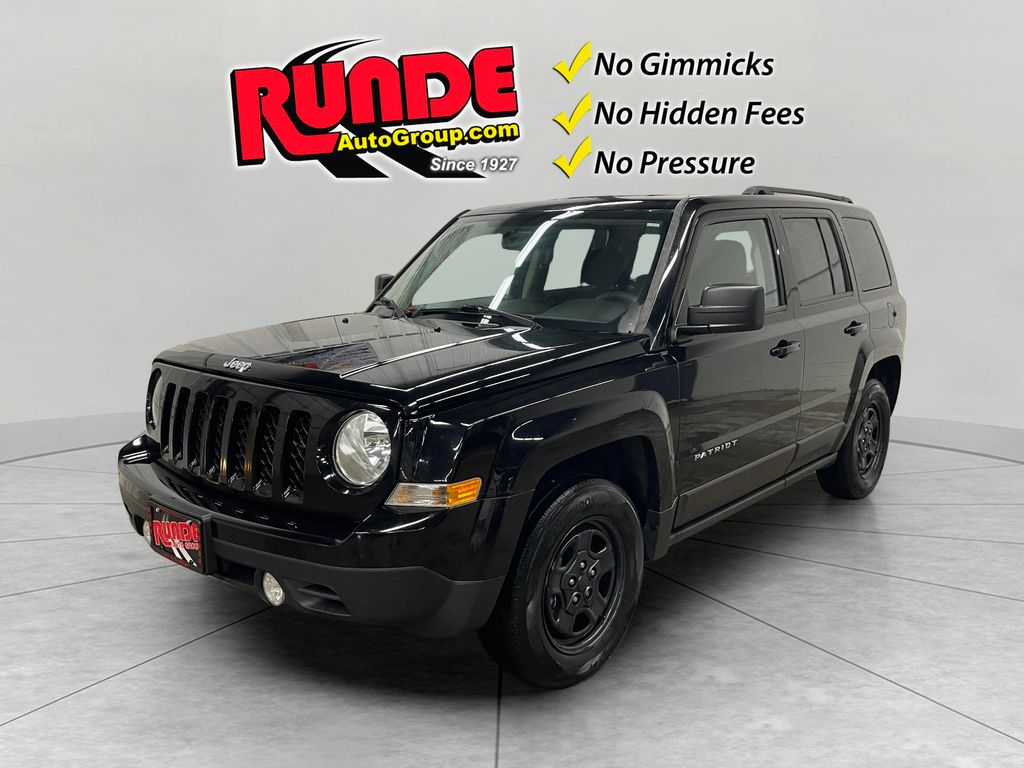 Used 2017 Jeep Patriot Sport with VIN 1C4NJPBA7HD212139 for sale in Manchester, IA
