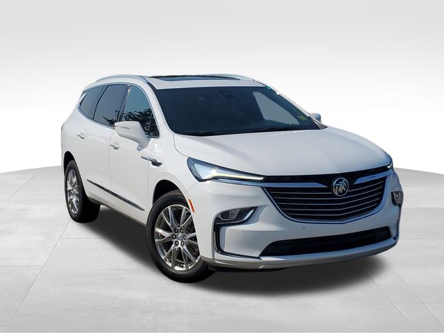 2023 Buick Enclave Essence's photo
