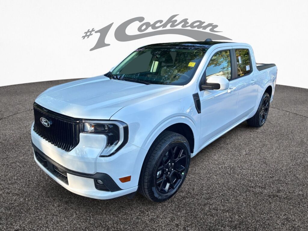 2025 Ford Maverick photo 3
