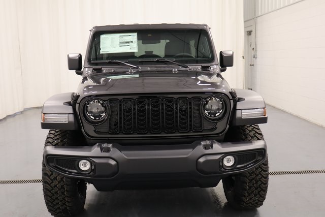 2025 Jeep Wrangler Willys photo 2