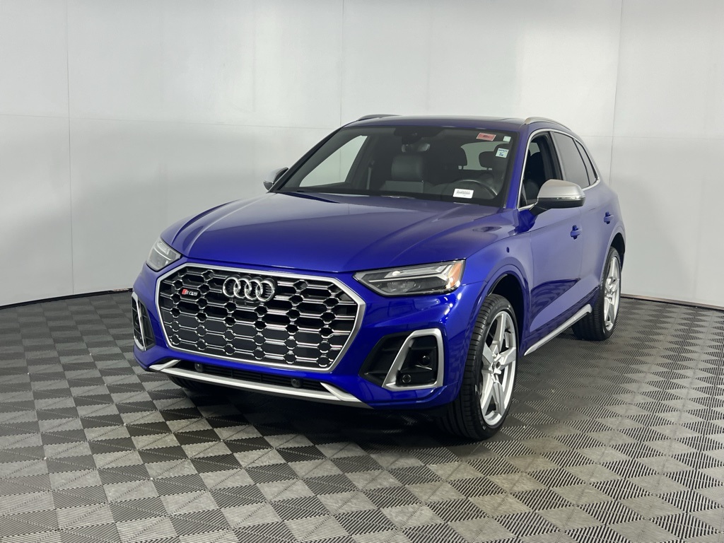 2022 Audi SQ5 Premium Plus photo 2