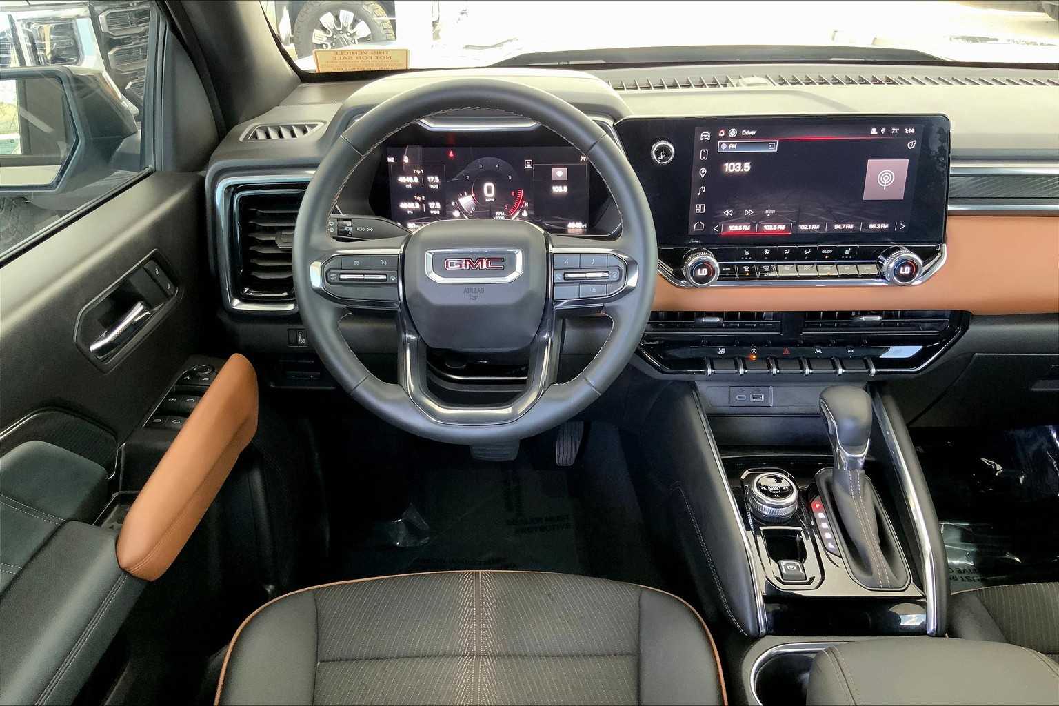 2025 Gmc Canyon AT4 photo 5