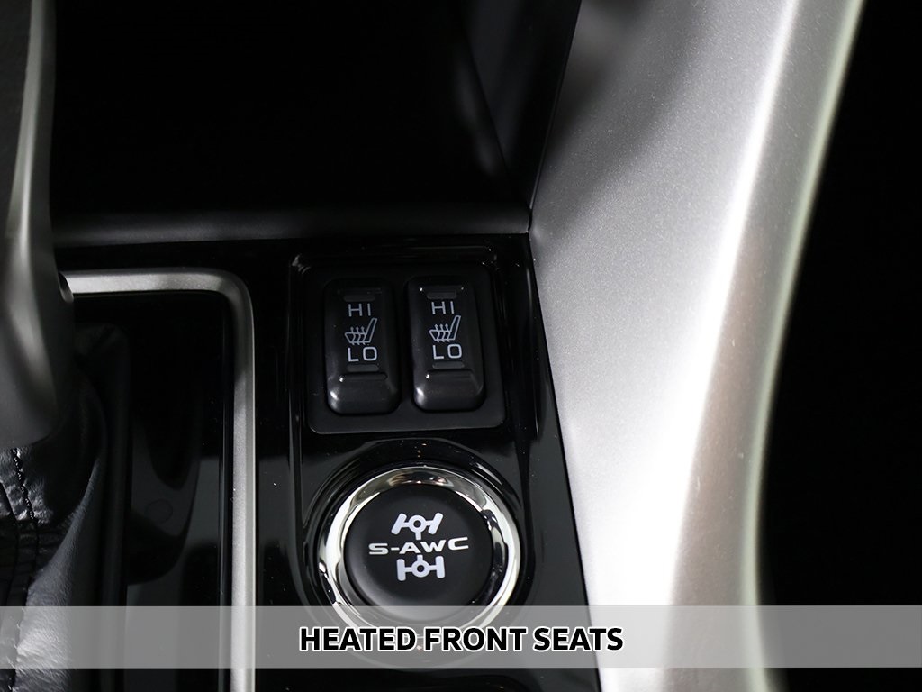 2026 Mitsubishi Eclipse Cross SE photo 4