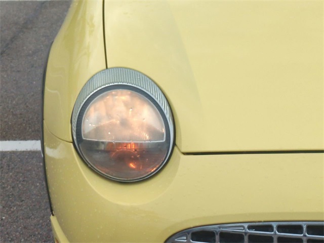 2002 Ford Thunderbird Base photo 10