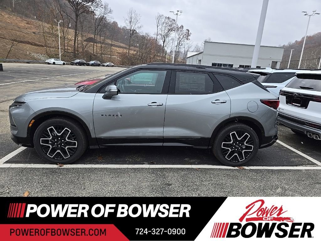 2026 Chevrolet Blazer RS photo 2