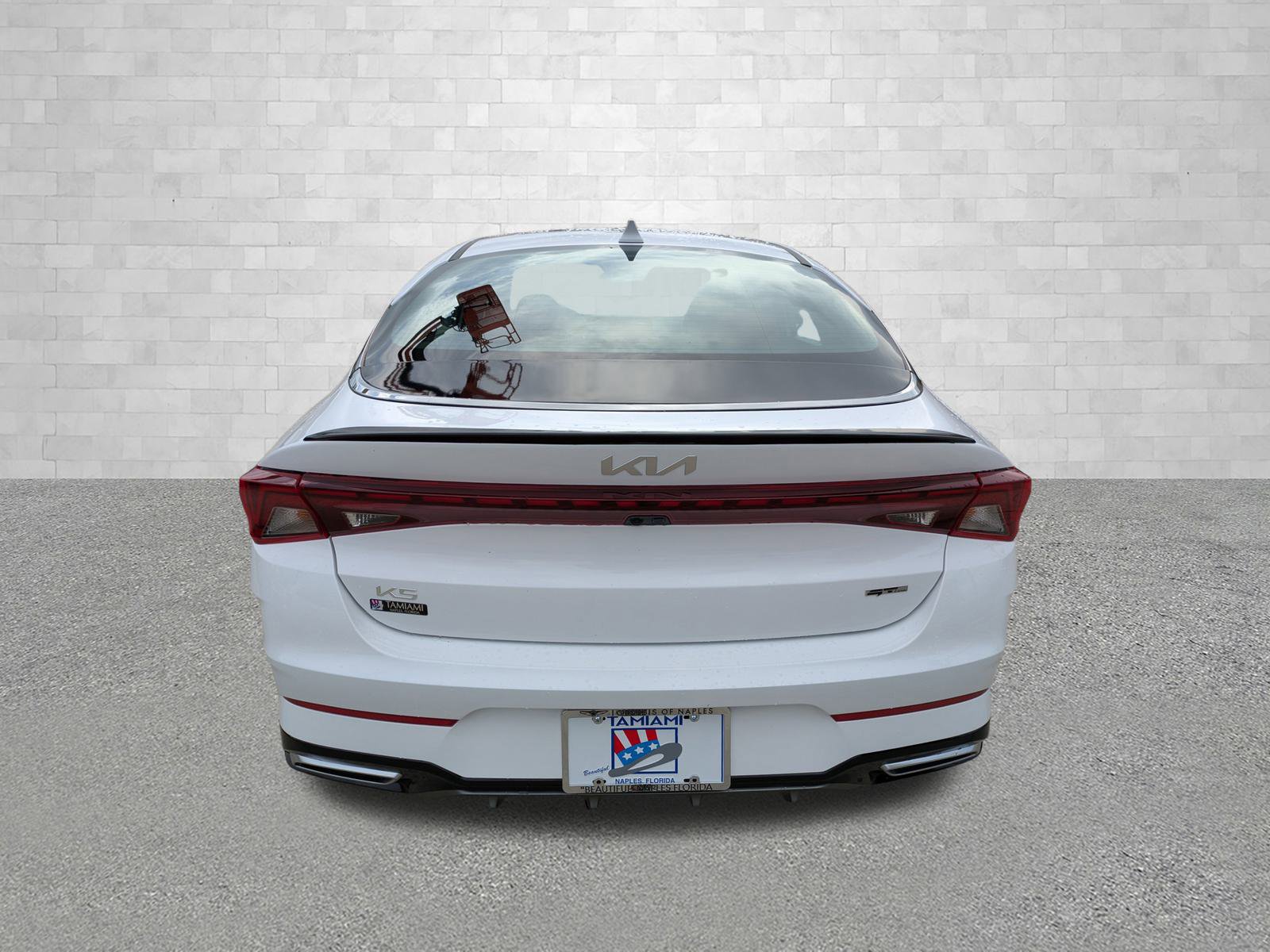 2023 Kia K5 GT-Line photo 3