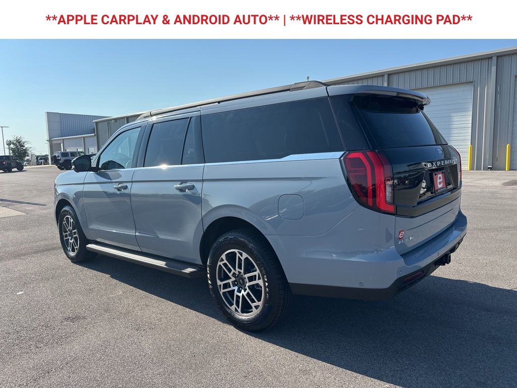 2025 Ford Expedition MAX photo 5