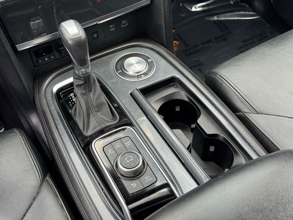 2023 Nissan Armada SL photo 15