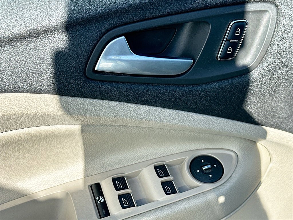 2014 Ford Escape SE photo 15