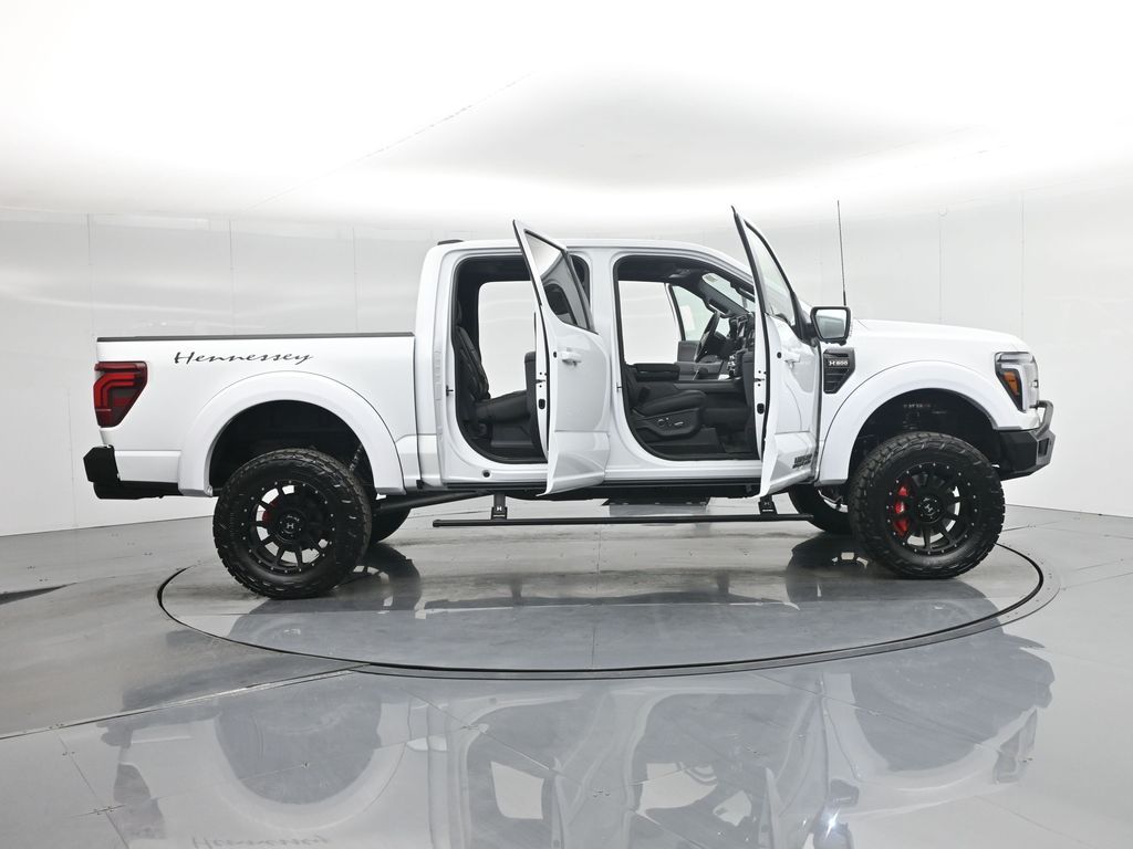 2025 Ford F-150 Lariat photo 3