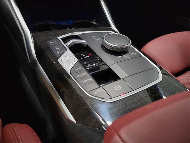 2024 Bmw 330i photo 19