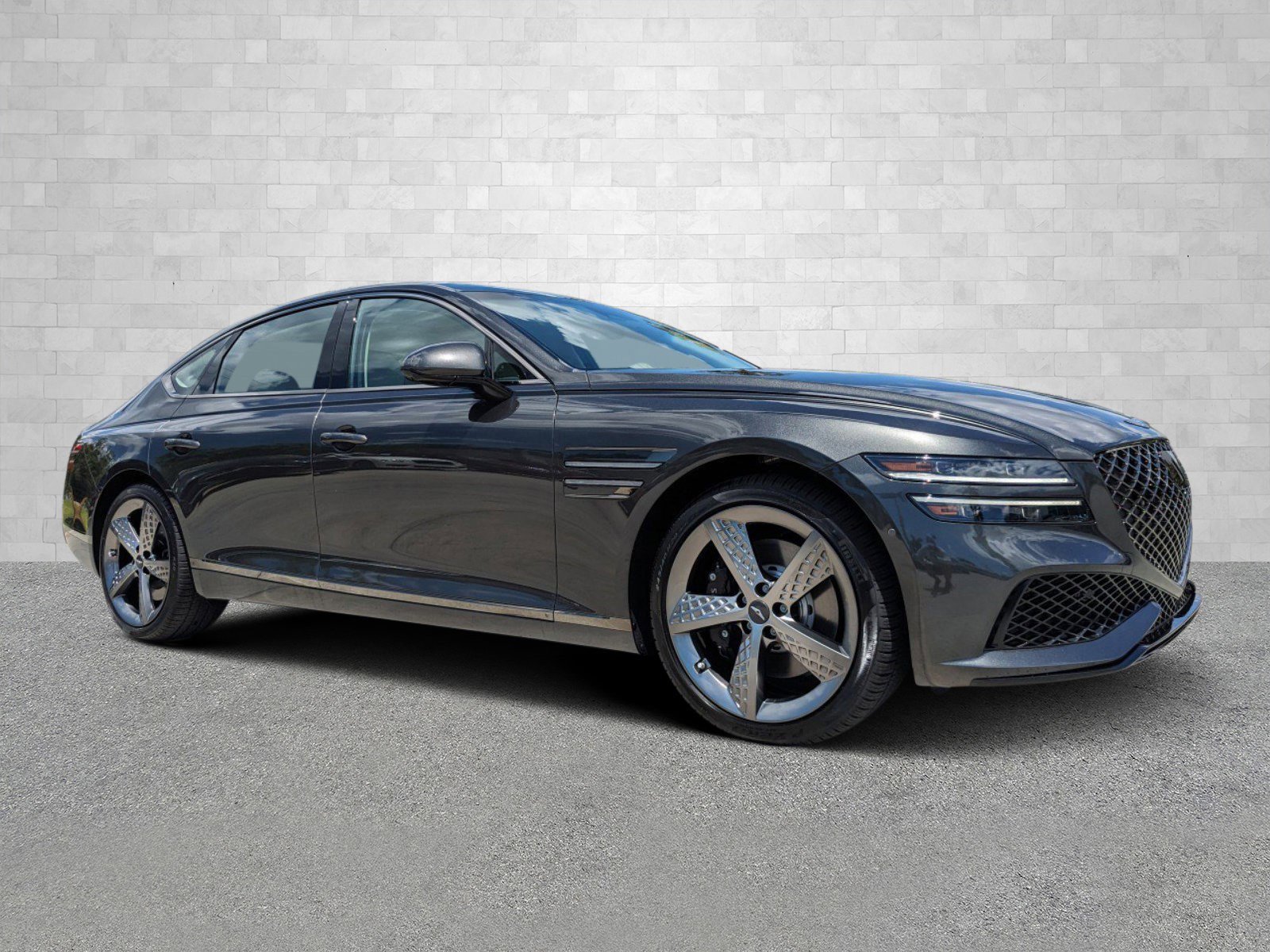 2024 GENESIS G80 Base's photo