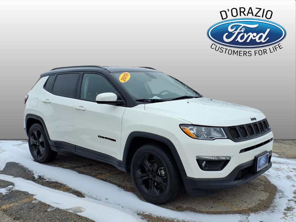 2019 Jeep Compass Altitude's photo