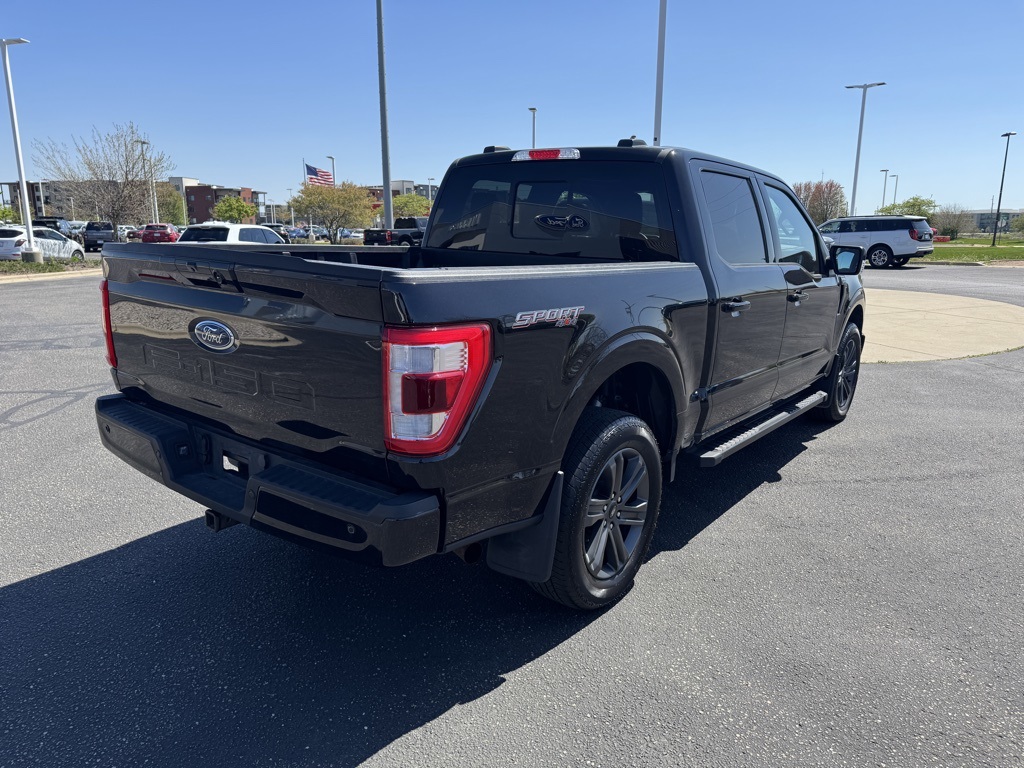 2023 Ford F-150 Lariat photo 3