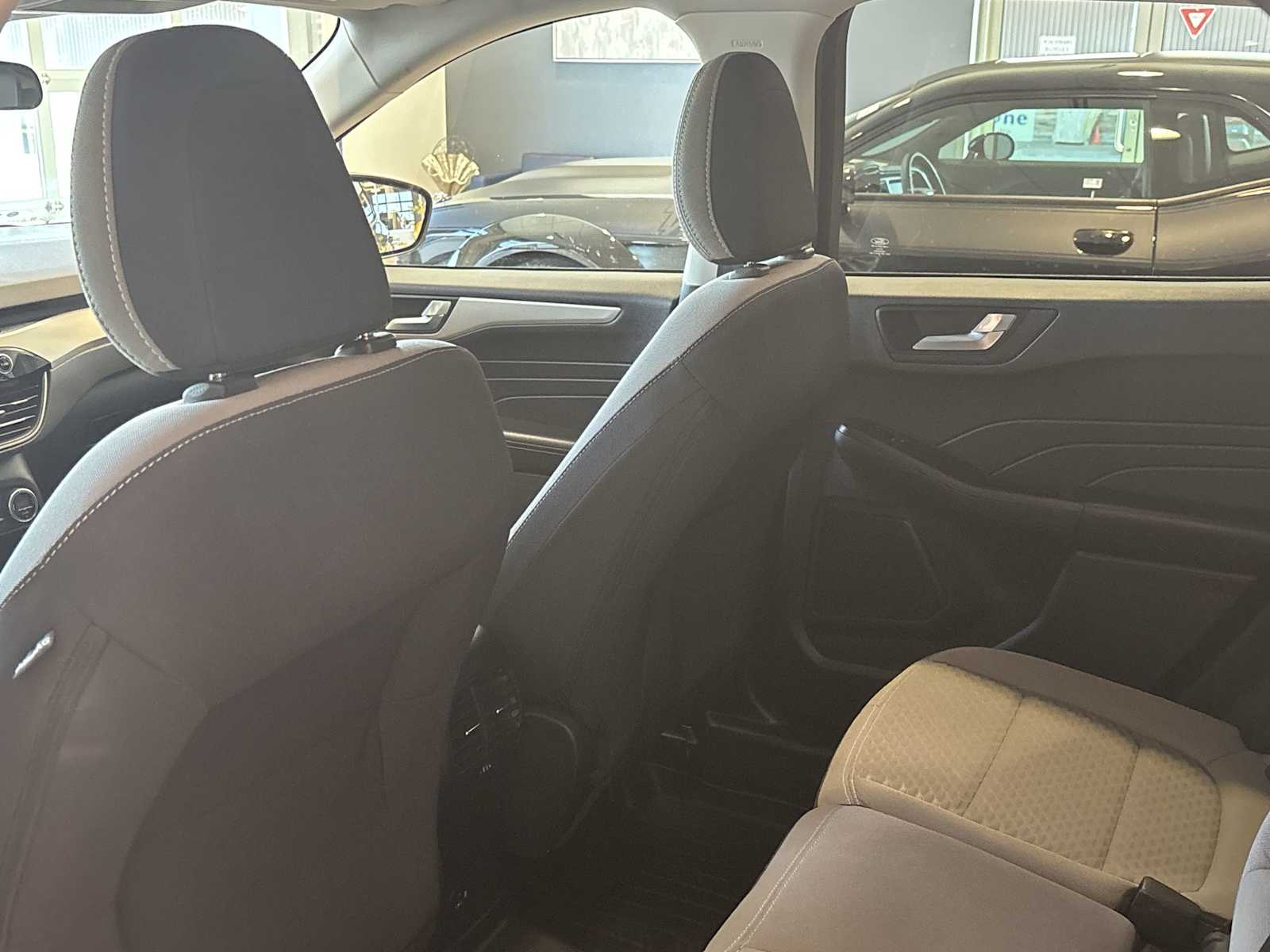 2021 Ford Escape SE photo 20