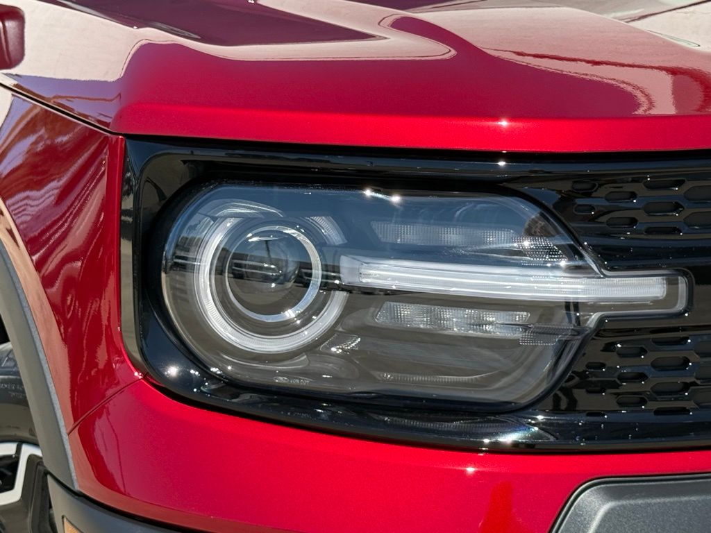 2025 Ford Bronco Sport Outer Banks photo 3