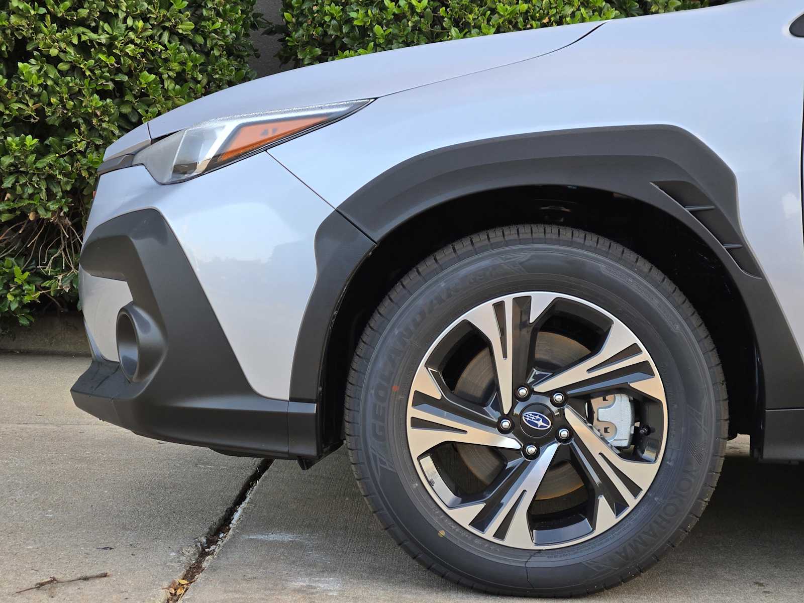 2025 Subaru Crosstrek Premium photo 4