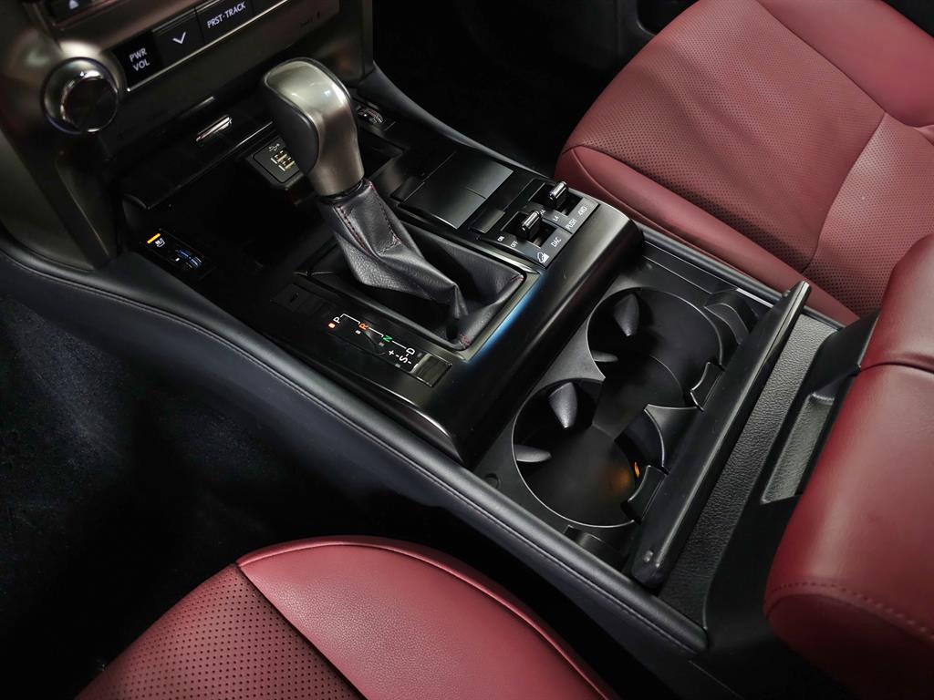 2020 Lexus GX Premium photo 27