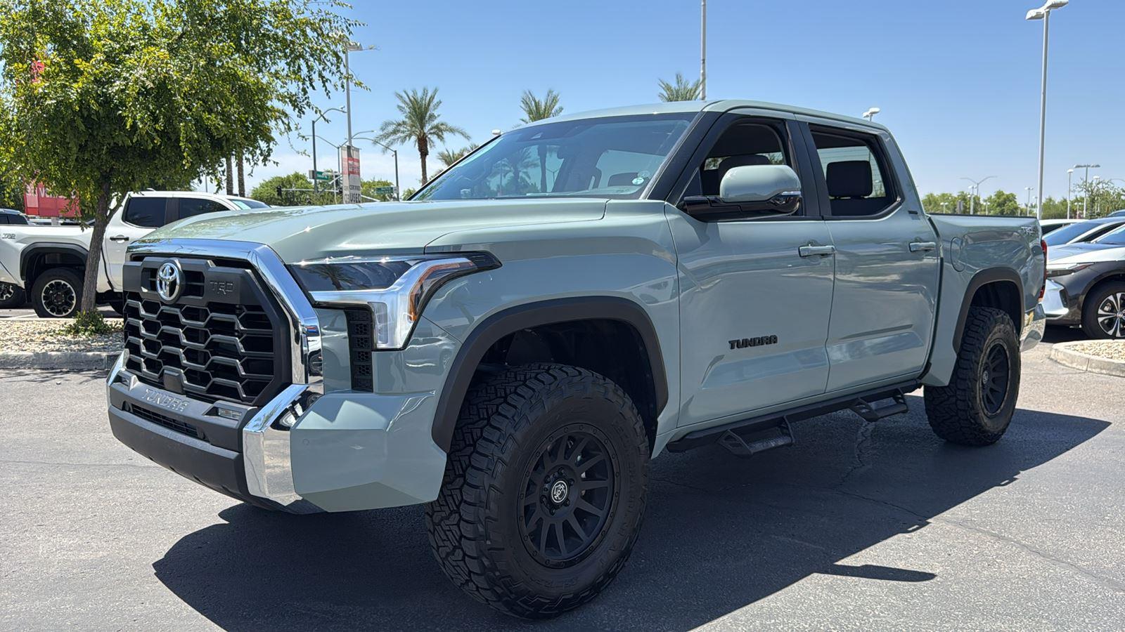 2024 Toyota Tundra SR5 CrewMax photo 4