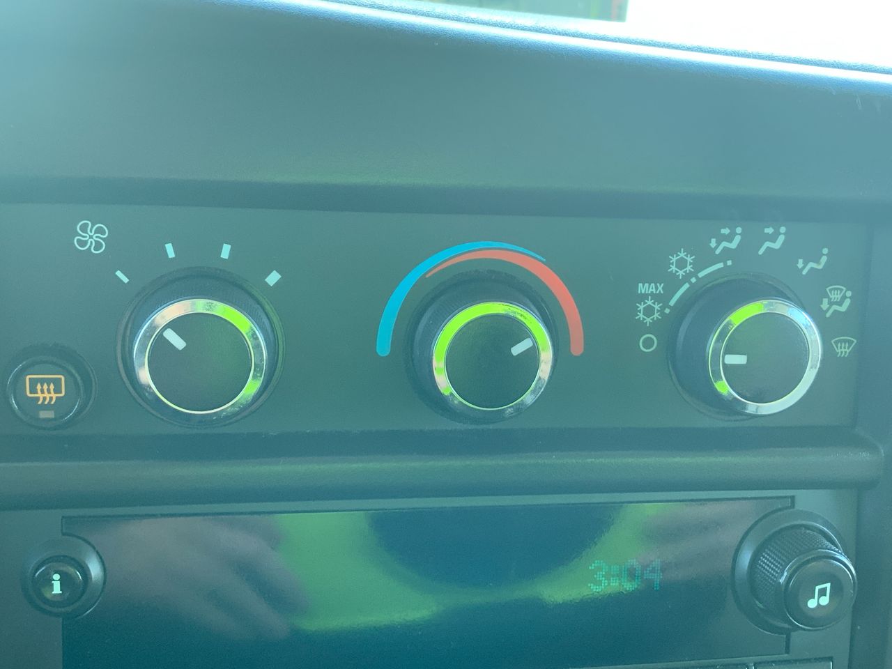 2022 Chevrolet Express Passenger 3500 photo 2