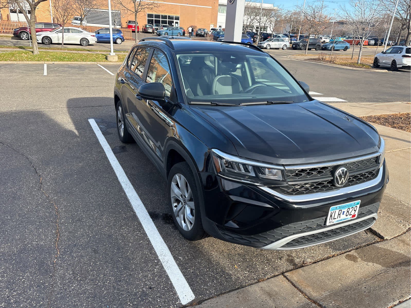 2023 Volkswagen Taos S photo 4