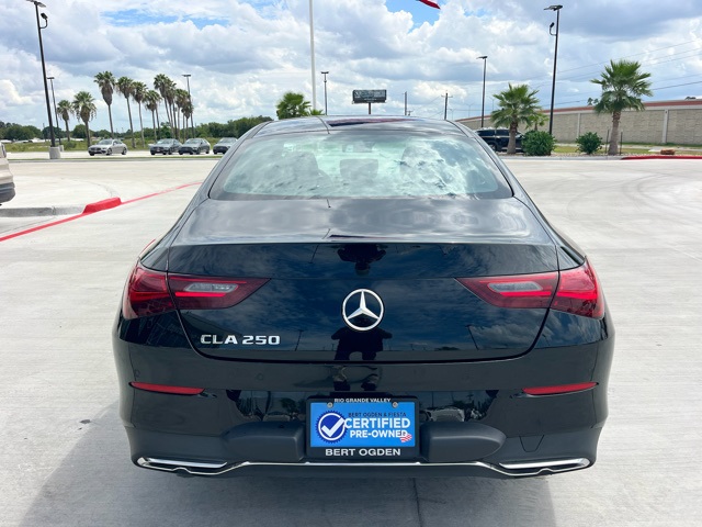 2025 Mercedes Benz CLA 250 photo 4