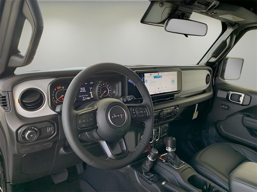 2025 Jeep Wrangler Willys photo 31