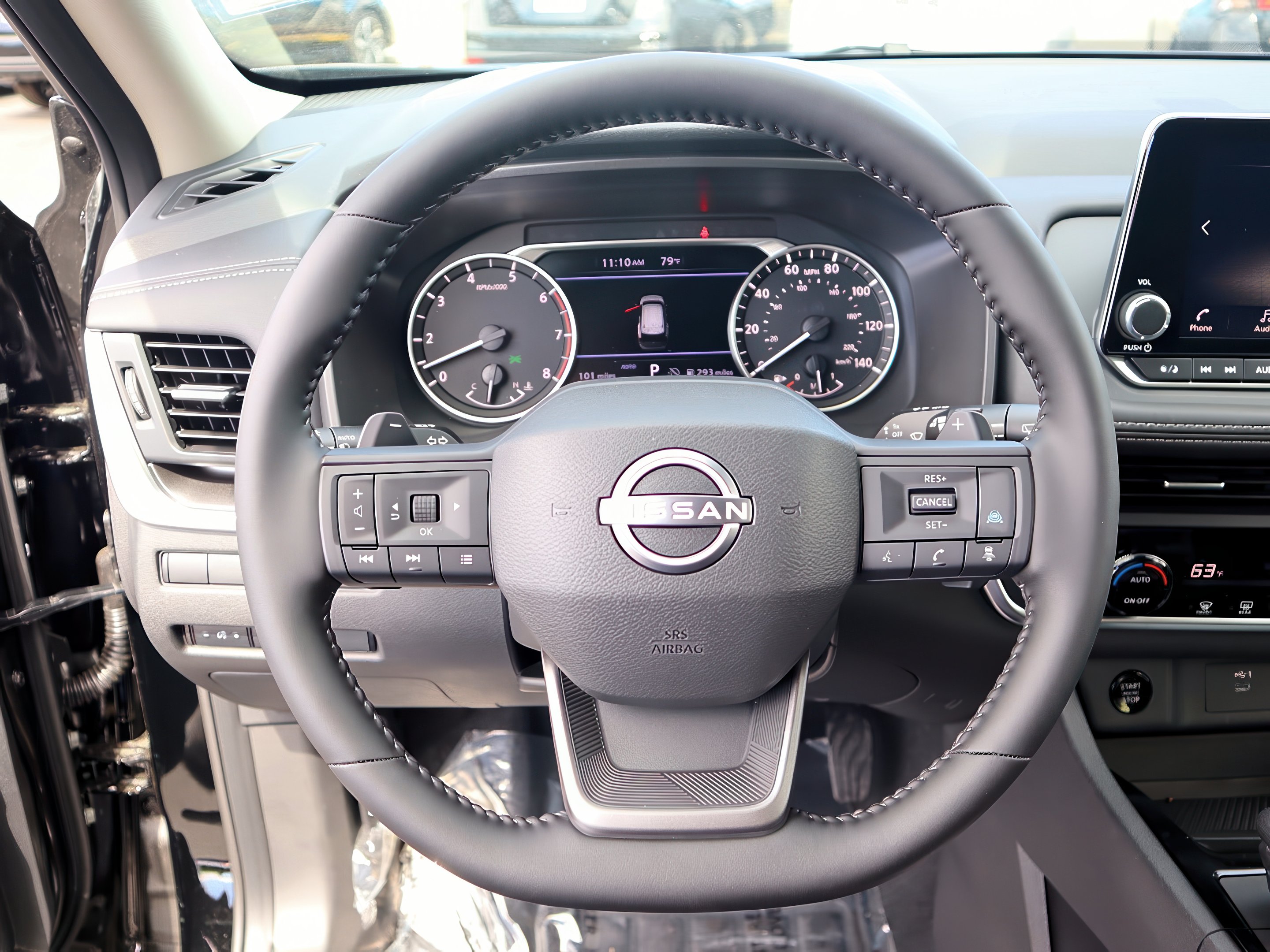 2025 Nissan Rogue SV photo 17