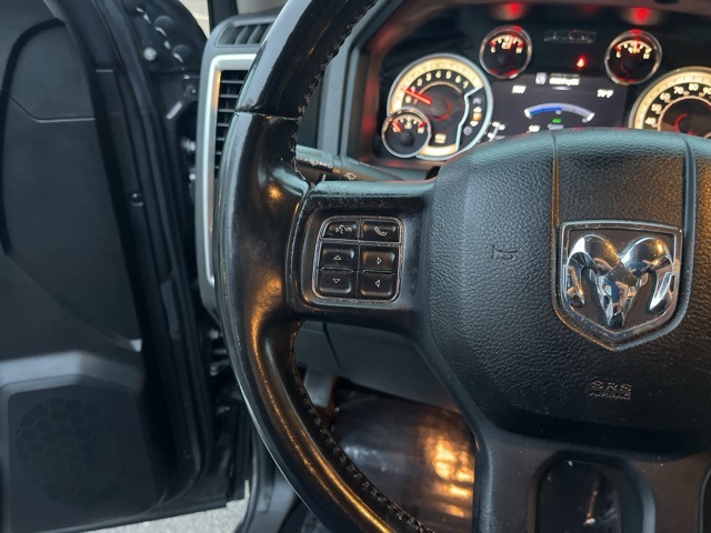 2019 Ram 1500 Classic SLT photo 18