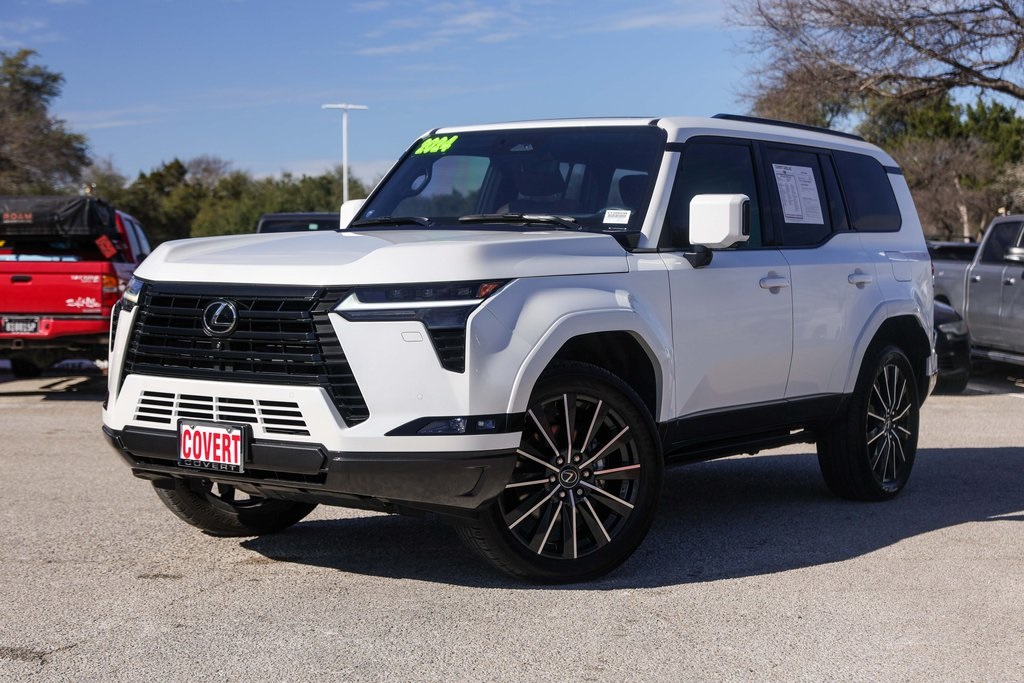 2024 Lexus GX Luxury's photo
